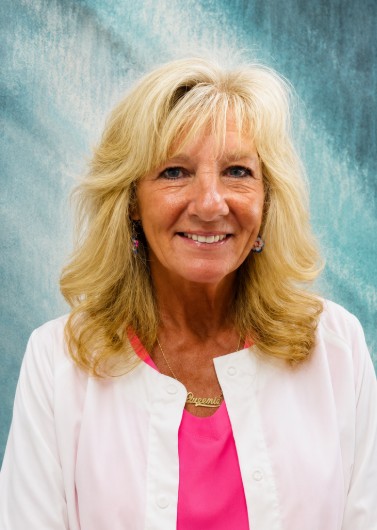 Donna, Dental Assistant in Dedham