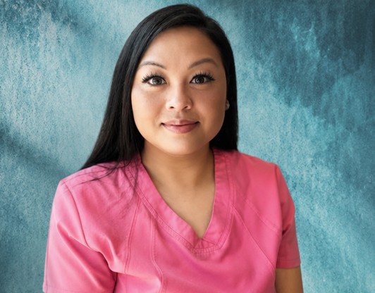 Lyndi, Hygienist in Dedham